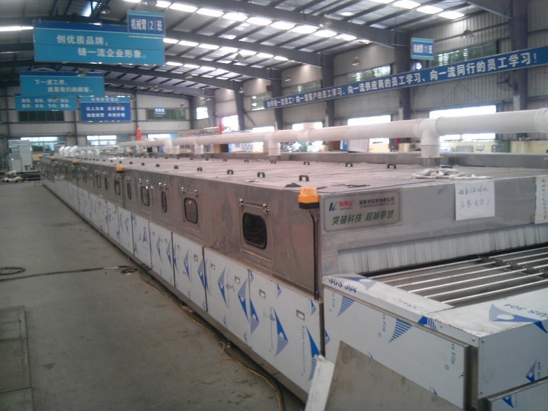 电视背板清洗机